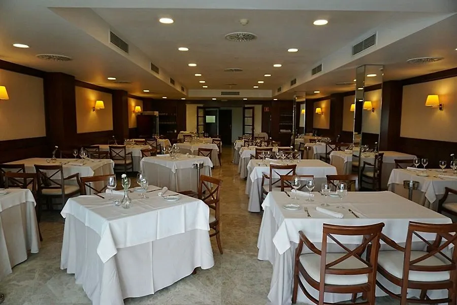 Hipocrates Curhotel Sant Feliu de Guíxols 4*,